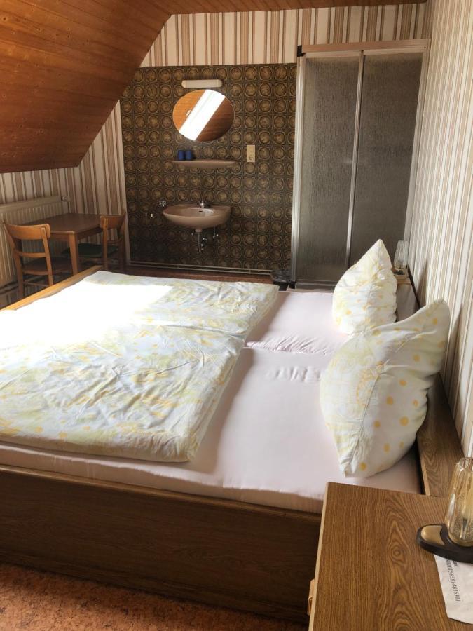 Birkengaststaette Hotel Wittmund Ngoại thất bức ảnh